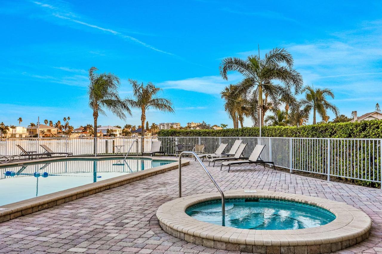 Palms Of Treasure Island 405 Appartement St. Pete Beach Buitenkant foto
